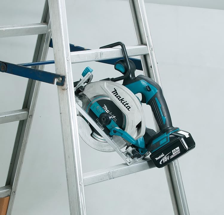 Makita DHS680Z 18V LXT Brushless Cordless Circular Saw 165mm – Batteries & Charger Not Included