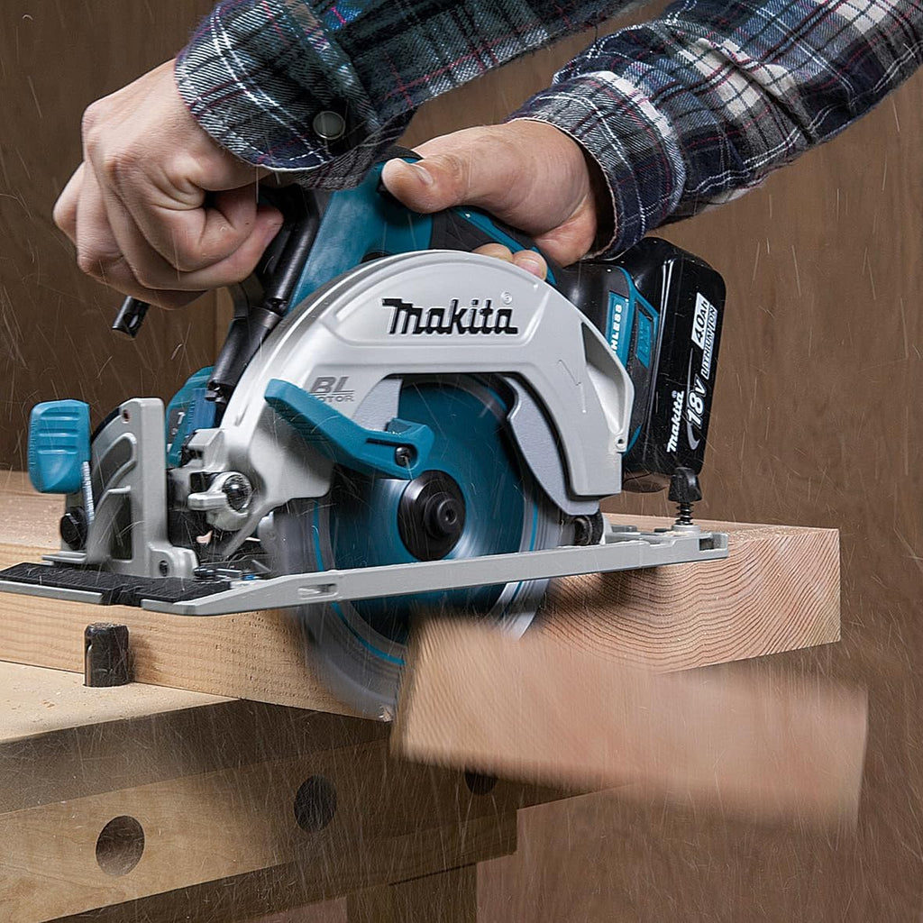 Makita DHS680Z 18V LXT Brushless Cordless Circular Saw 165mm – Batteries & Charger Not Included