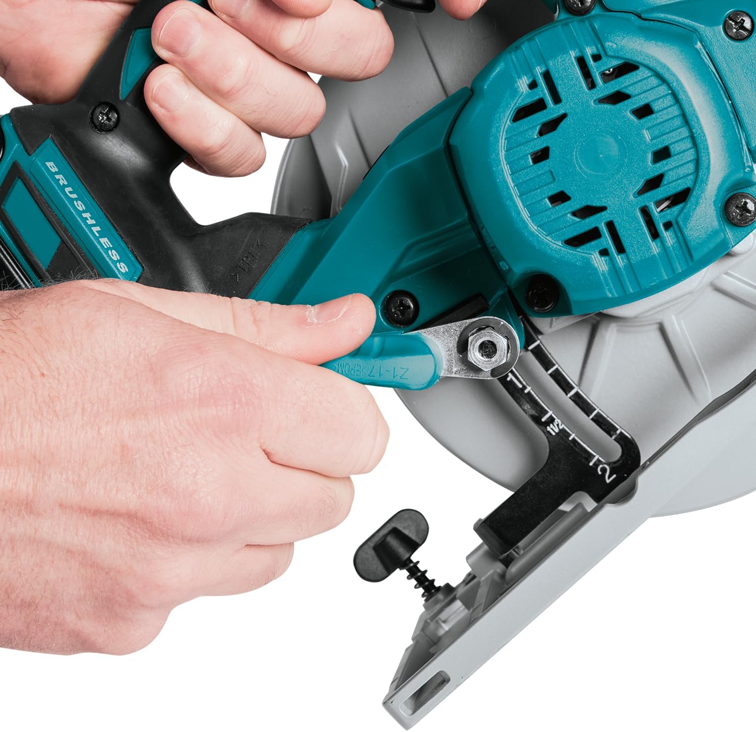 Makita DHS680Z 18V LXT Brushless Cordless Circular Saw 165mm – Batteries & Charger Not Included